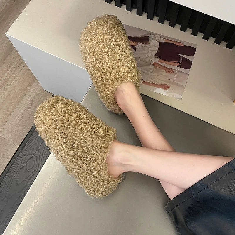 Luxury Plush Slippers for Women 2025 Cover Toe Fur Slides Casual Platform Flip Flops Pantofle New Shoes
