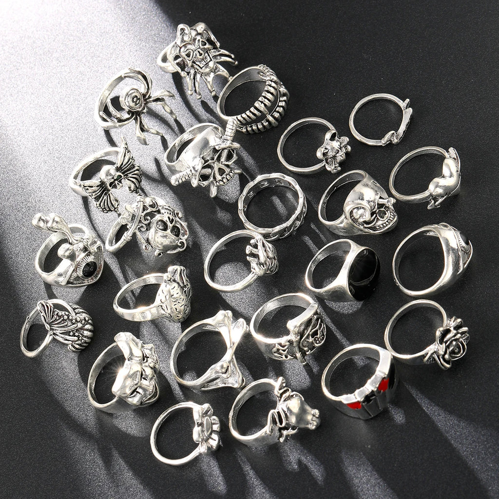 24 Pcs Gothic Skeleton Unisex Ring Set Punk Grunge Butterfly Frog Woman Man Jewelry Hip Hop Party Street Ring Accessories Gift