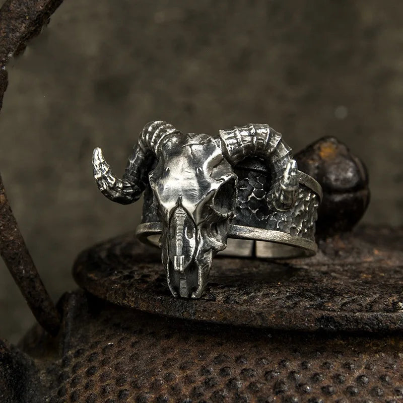 Vintage black goat open ring grams dark demon satanic niche exaggerated personality male finger ring