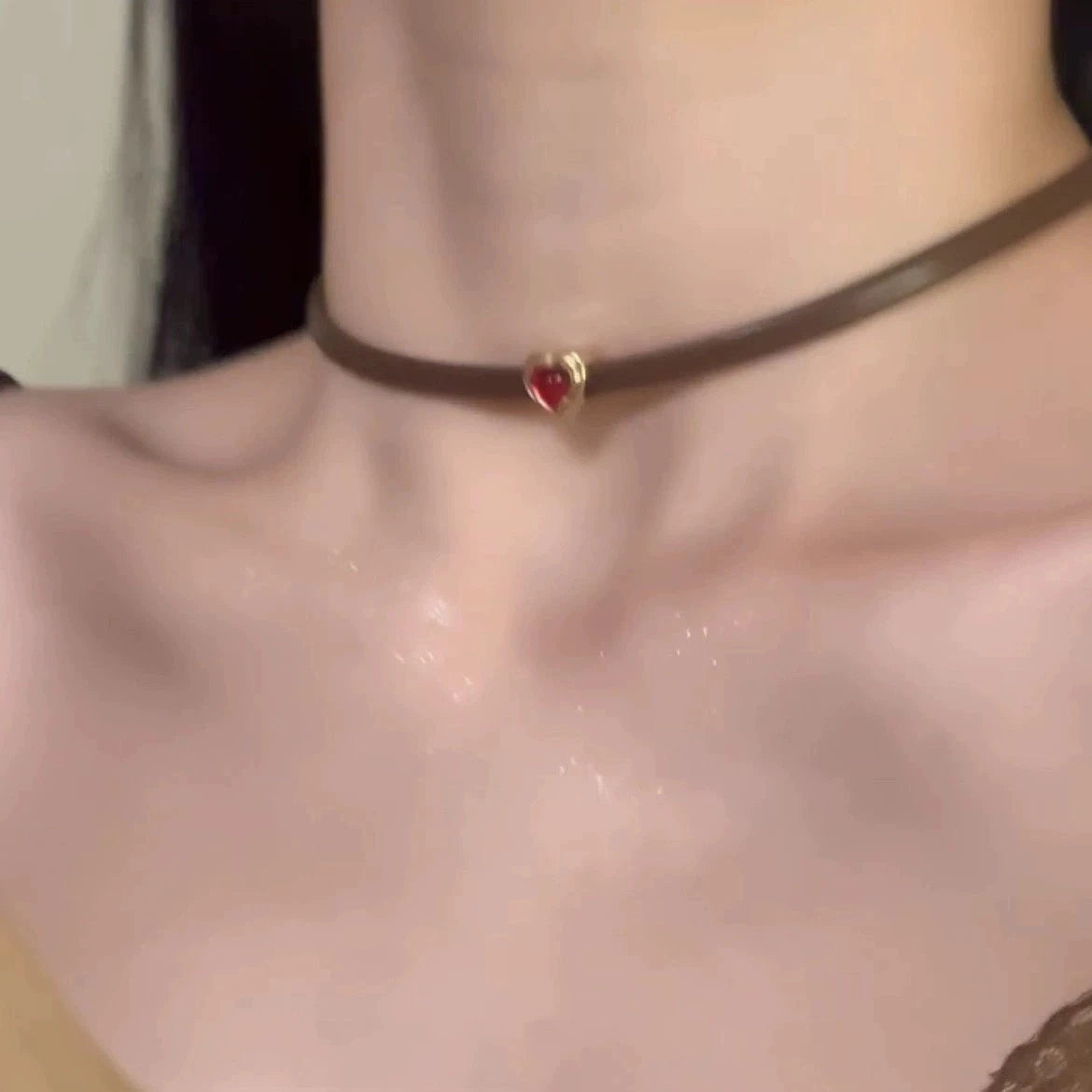 Gothic Multi Layer Red Peach Heart Choker Clavicle Chain Necklace for Women Girls Aesthetic Red Crystal Y2K Jewelry