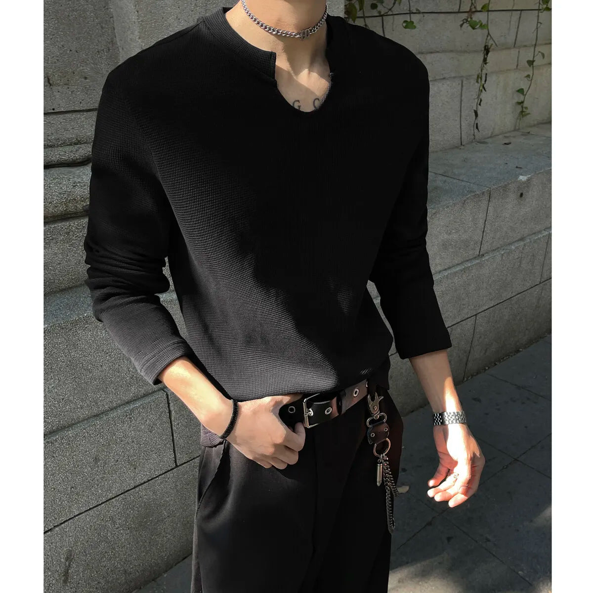 Mens Slim Fit Long Sleeve V-Neck T-Shirt Solid Color Spring  Casual Basic Top  Plain Tee Shirt Breathable Comfort Stretch Soft