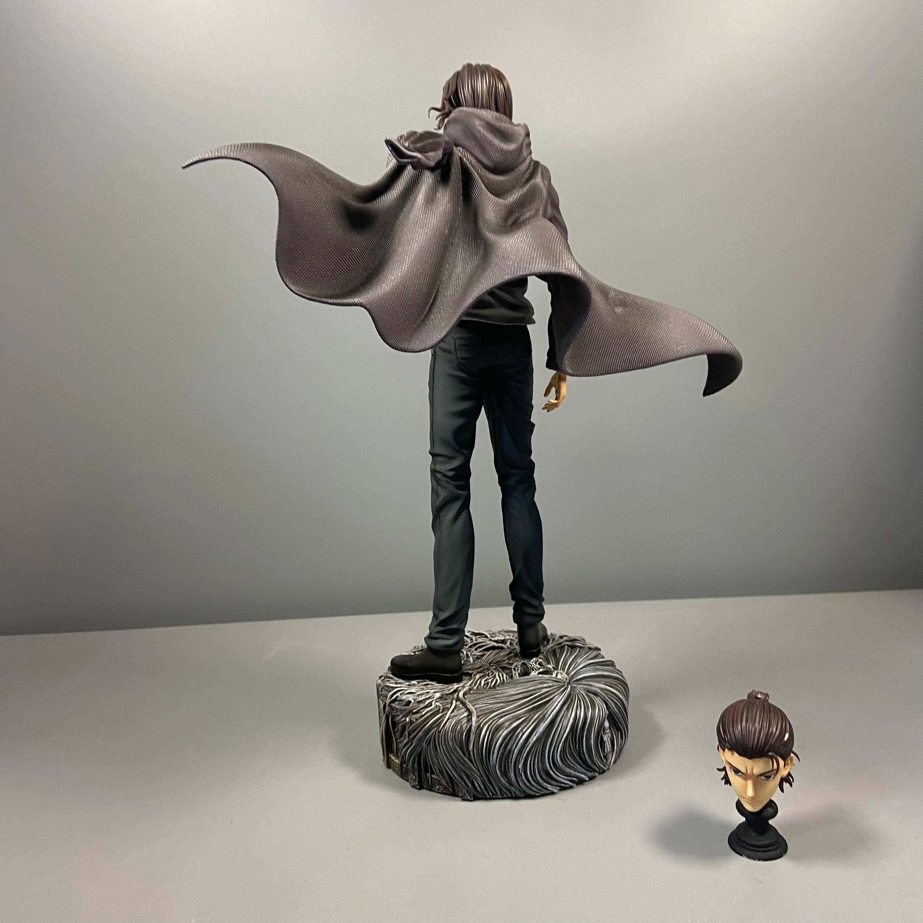 NEW 30cm Attack On Titan Anime Figure Eren Jaeger Action Figure Jaeger Survey Corps Statue Figurine Model Doll Toy Christmas